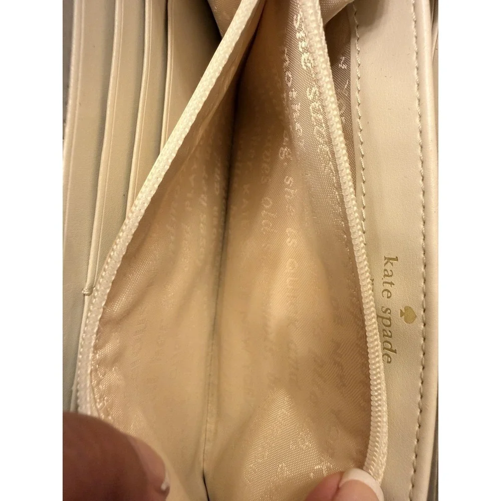 Kate Spade Gold Glitter Sparkle Large Continental Wallet Used. Great Condition
